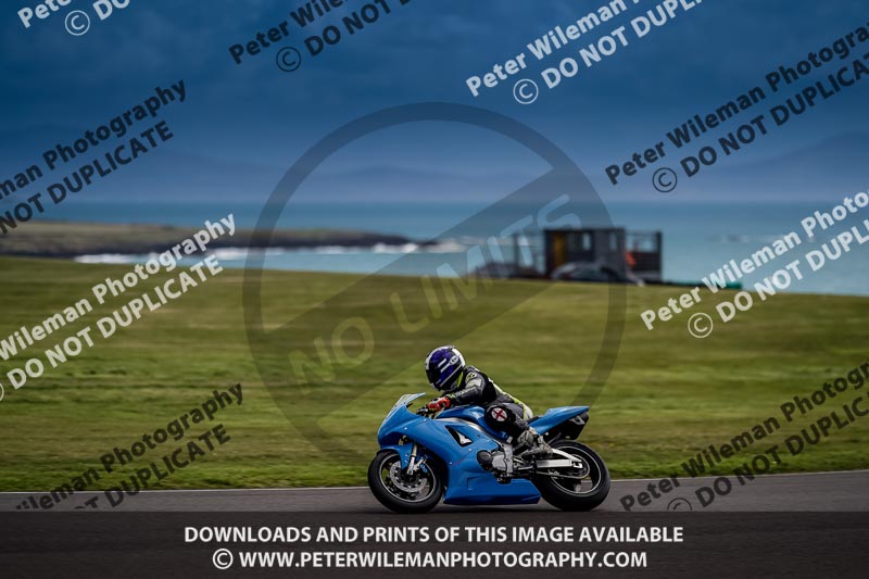 anglesey no limits trackday;anglesey photographs;anglesey trackday photographs;enduro digital images;event digital images;eventdigitalimages;no limits trackdays;peter wileman photography;racing digital images;trac mon;trackday digital images;trackday photos;ty croes